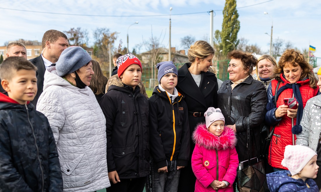Олена Зеленська з мешканцями Черкащини